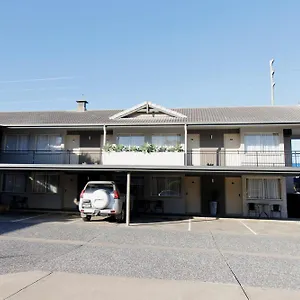 **** Motel The Stirling Australia